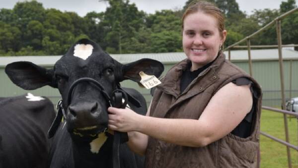 Leading young dairy paraders get set to compete at national finals