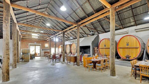 Well known Oatley family is selling historic Craigmoor winery at Mudgee